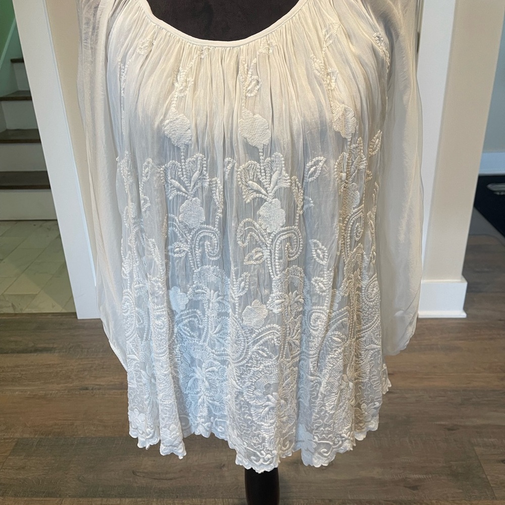 Elegant Angela Moda Embroidered Blouse